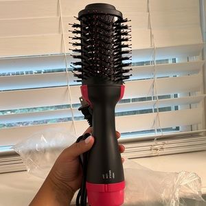 BRAND NEW HAIR DRYER BRUSH!